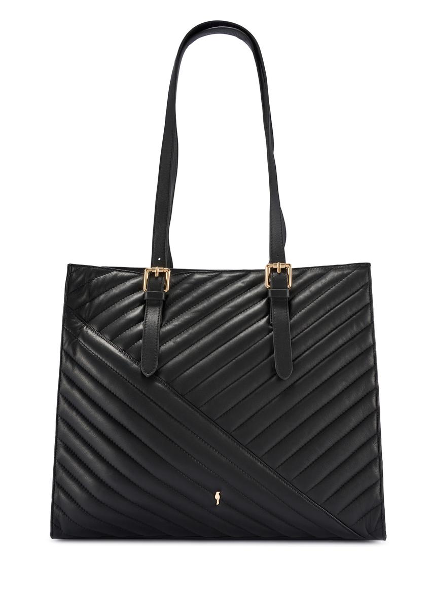 Veľká čierna kožená dámska kabelka TORES-1287-99(W26), pohľad spredu na bielom pozadí.