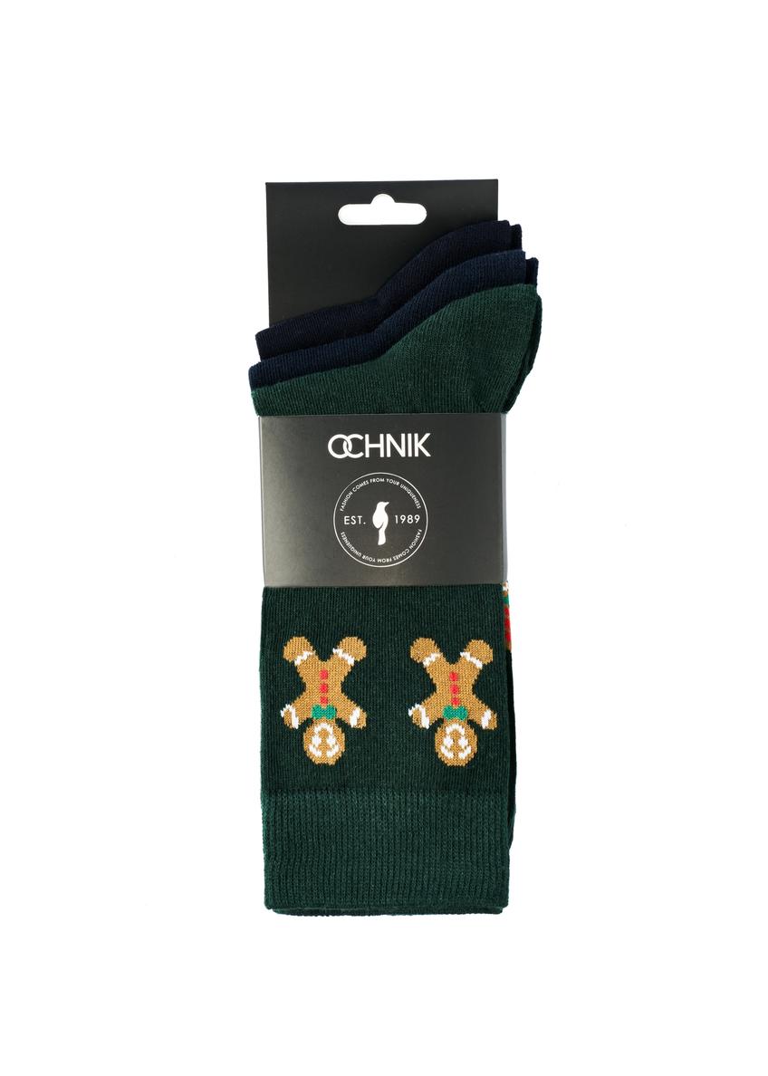 Sada dlhých pánskych vianočných ponožiek ZESMT-0060-15(Z25), pohľad na produkt v balení na bielom pozadí.