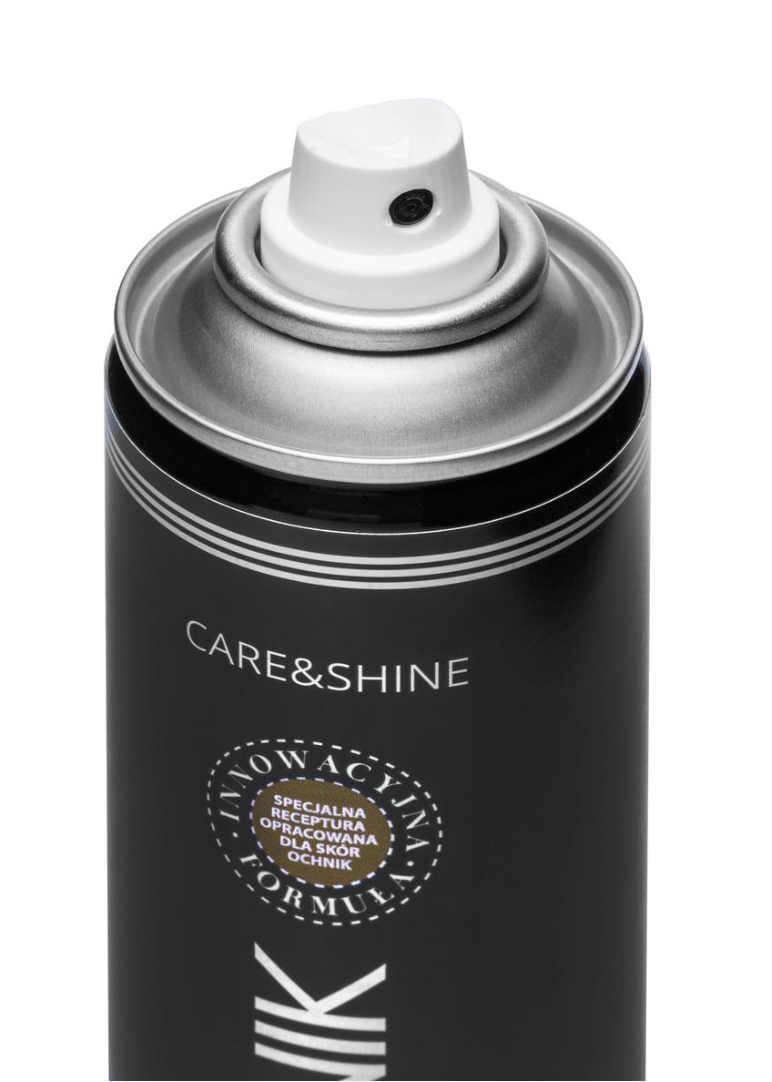 Čierny renovačný sprej RENOVATOR-SPRAY