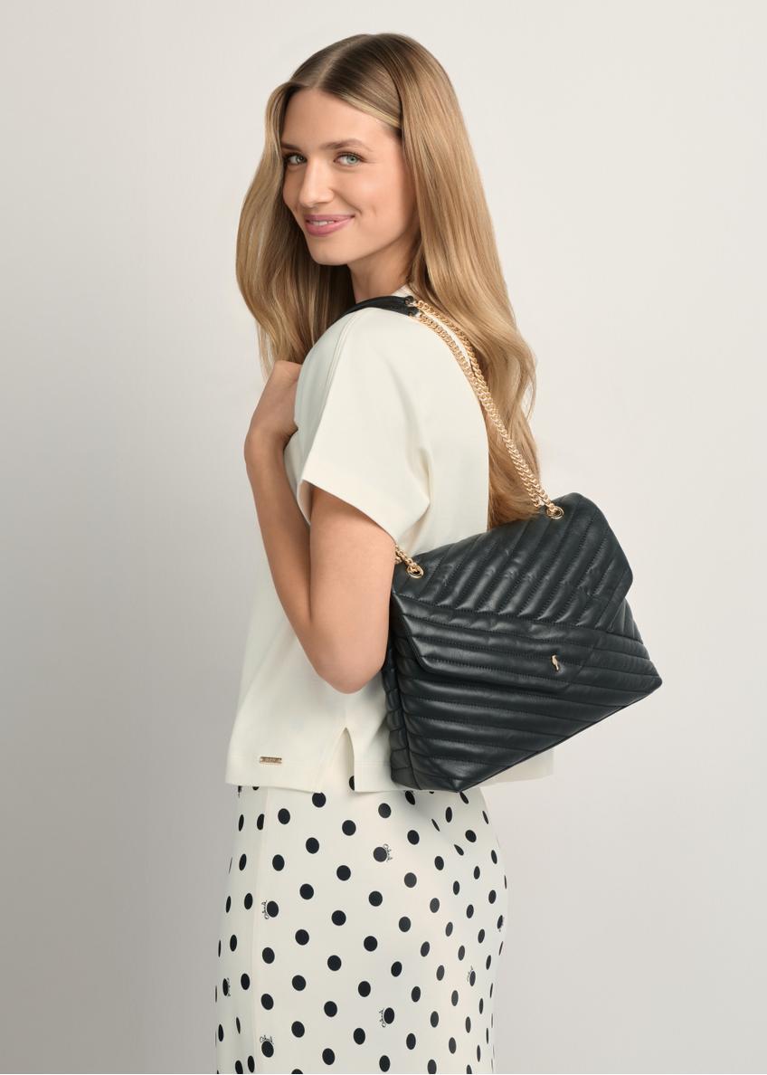 Čierna kožená prešívaná dámska kabelka TORES-1286-99(W26)