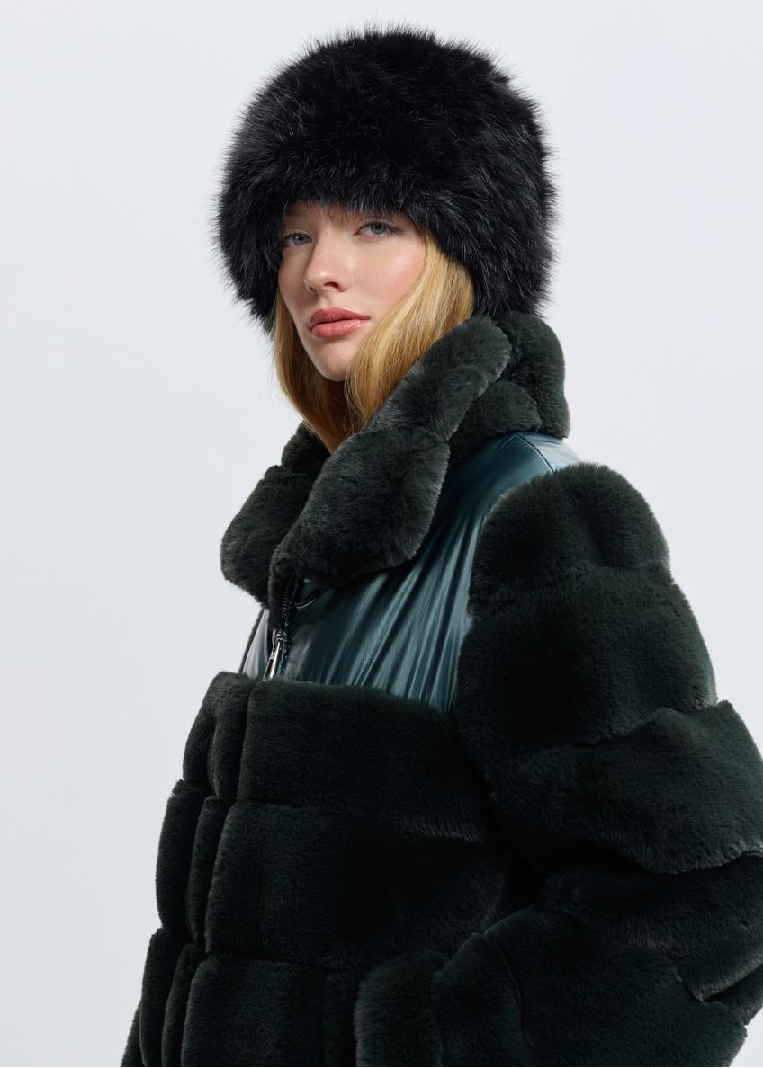 Čierna dámska čiapka CZADF-0046-99(Z25)