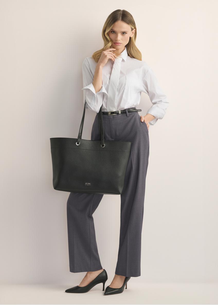 Čierna kabelka s bodkovaným vzorom shopper TOREC-1252-9I(Z26)