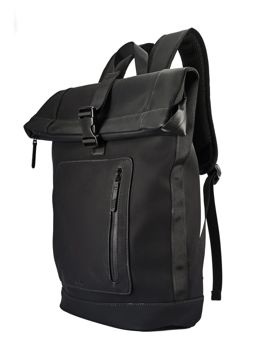 Čierny pánsky batoh PLCMN-0016-99(Z25)