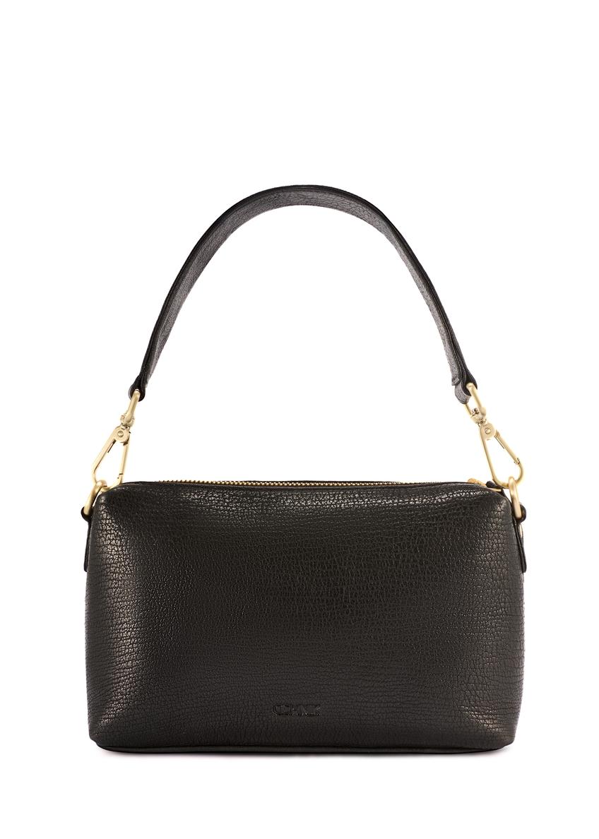 Čierna kožená kabelka s ozdobným tkaním TORES-1243-9P(W26)