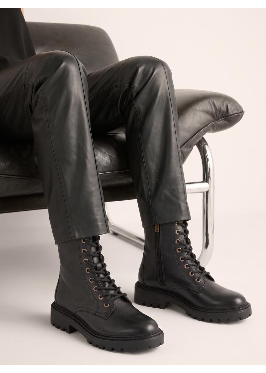 Czarne botki damskie BUTYD-1192-99(Z26)