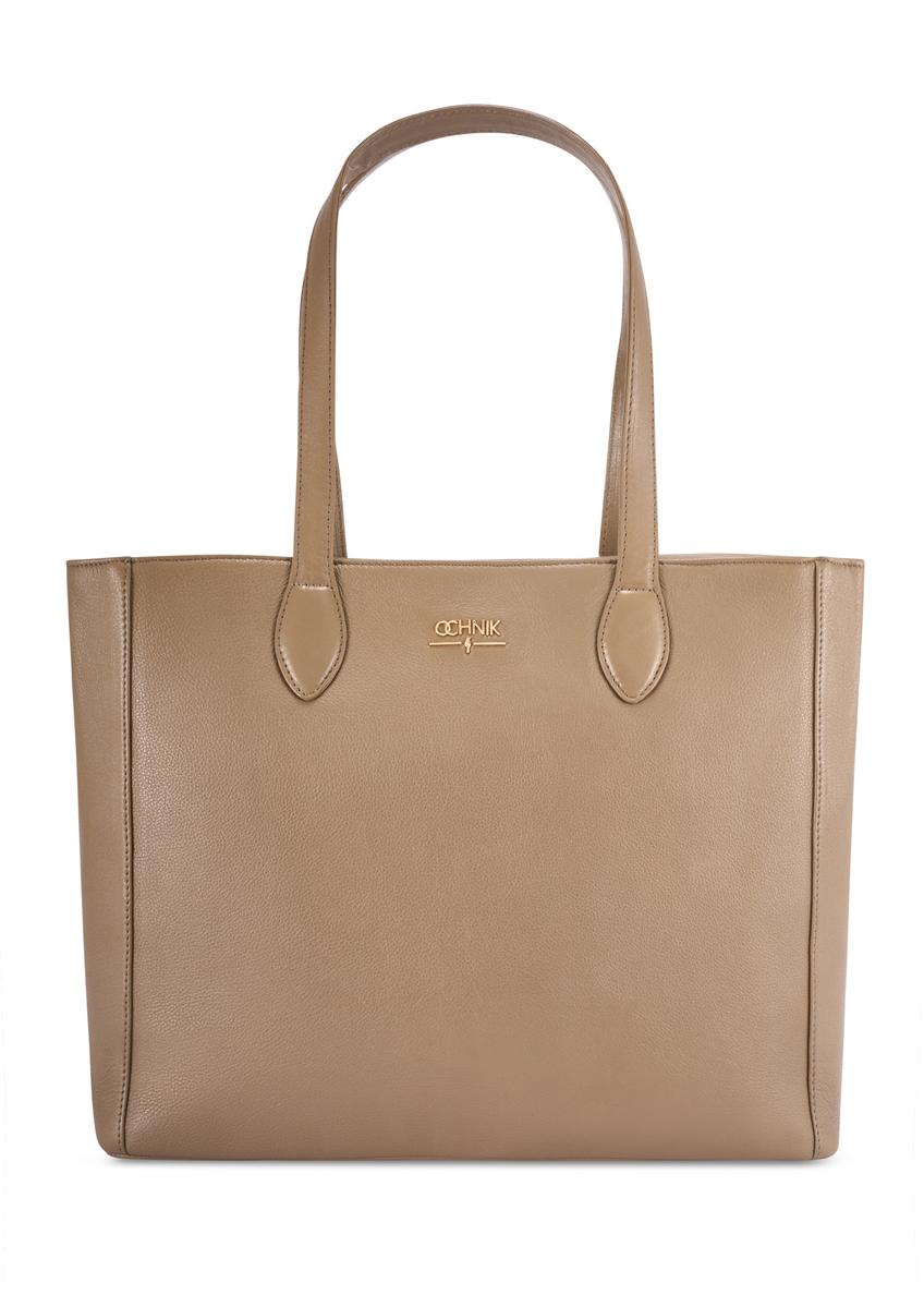 Dámska kožená nákupná taška tmavohnedej farby TORES-0971 F-1K(W26) - pohľad spredu na produkt, na bielom pozadí.