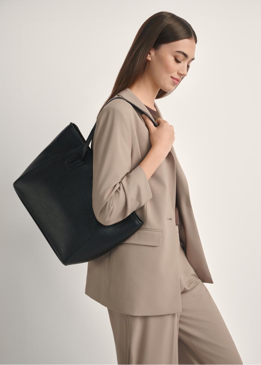 Čierna dámska shopperka TOREC-1162-99(W26)