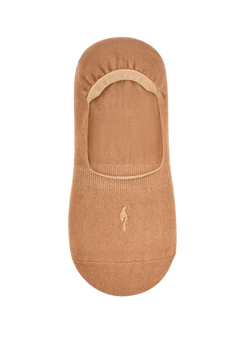 Dámske členkové ponožky Camel SKADT-0052B-1D(W26), pohľad spredu na bielom pozadí.