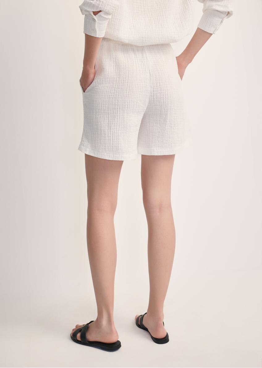 Biele dámske šortky SZODT-0014-11(W25)