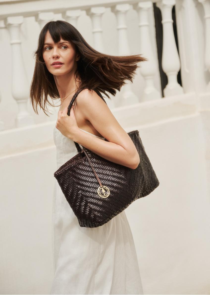 Tmavohnedá pletená dámska kabelka TORES-1301-1I(W26)