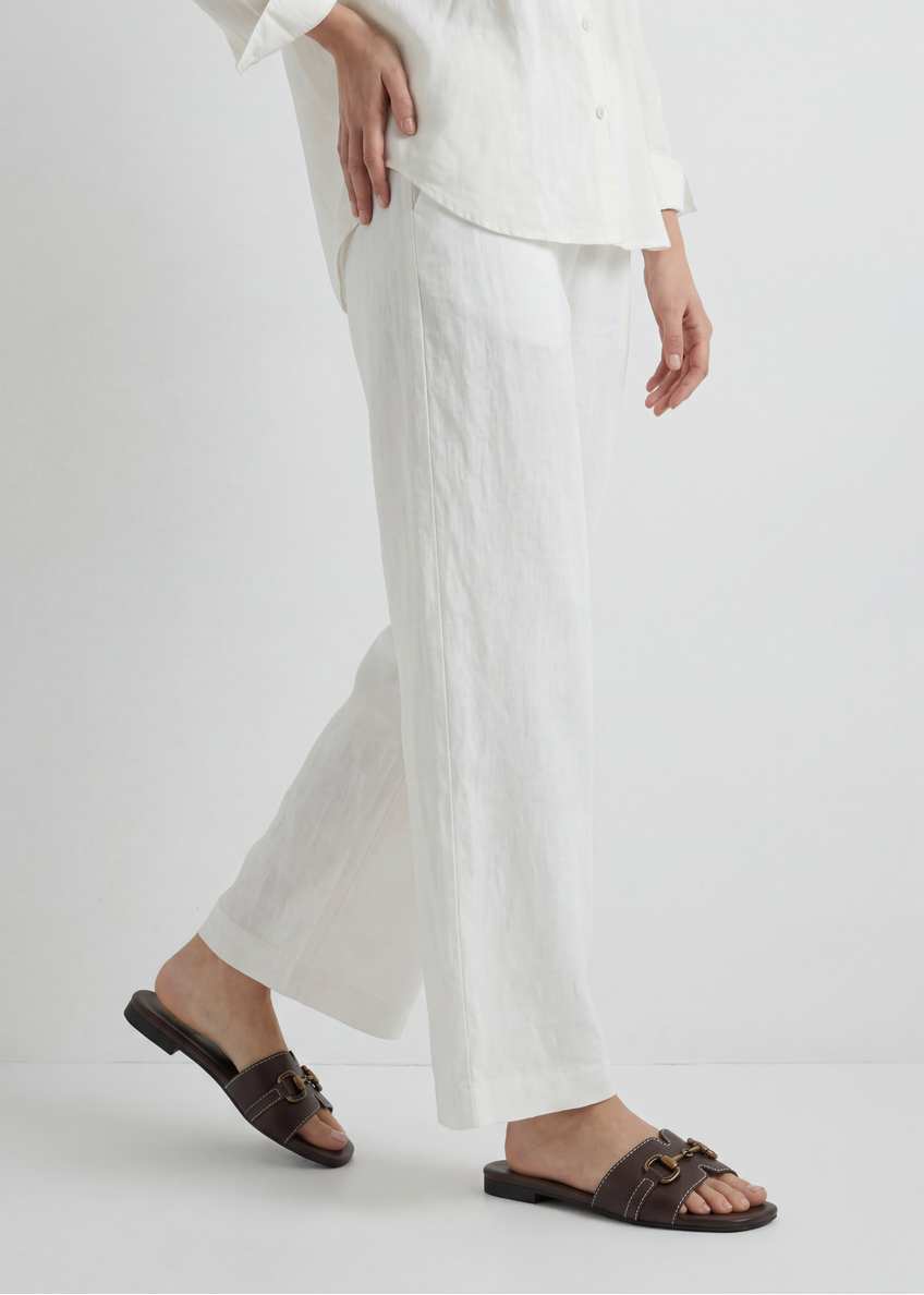 Dámske kožené šľapky v tmavo hnedej farbe BUTYD-1273-1I(W26)