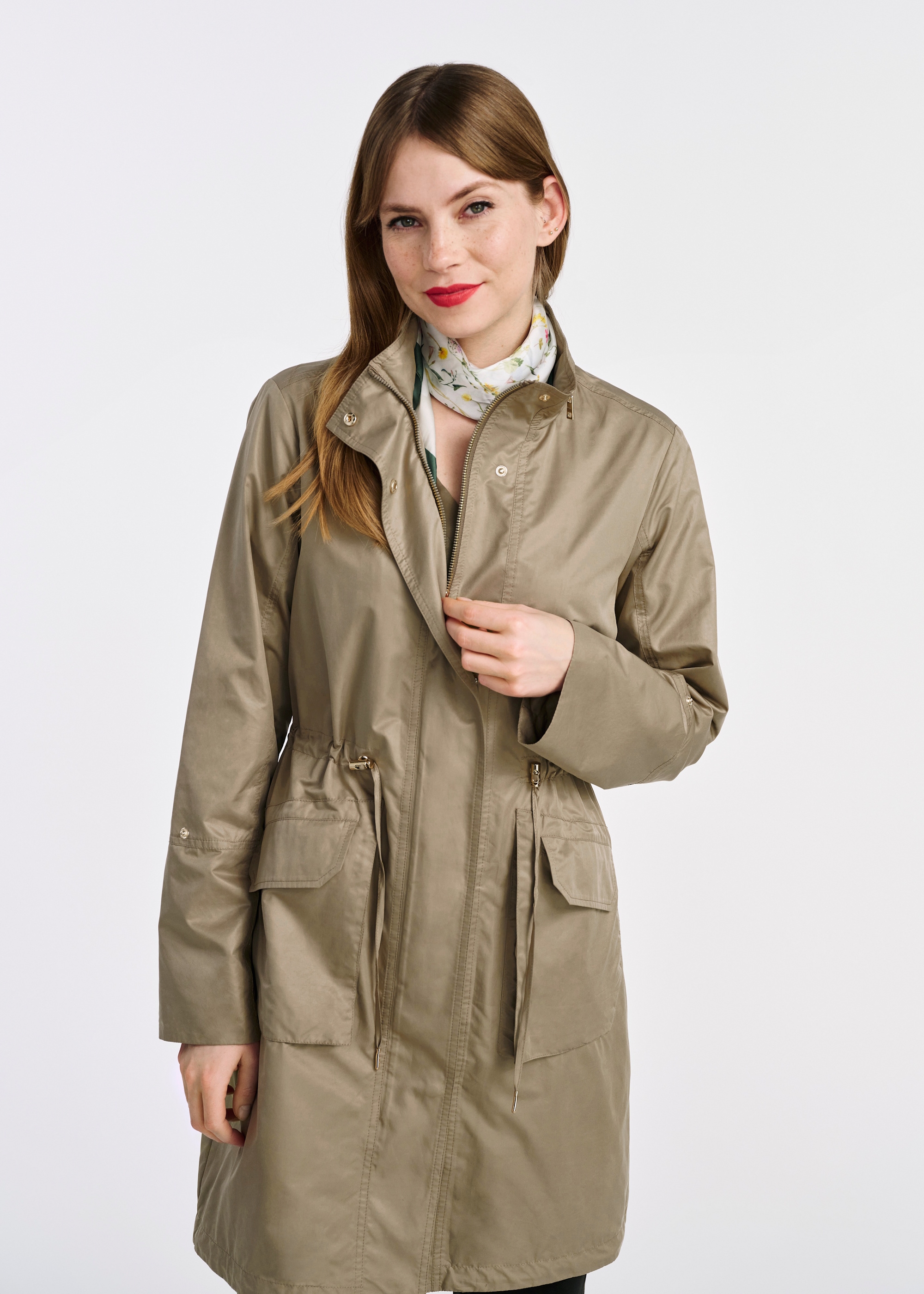 Olivová dámska parka KURDT-0559-57(W25)