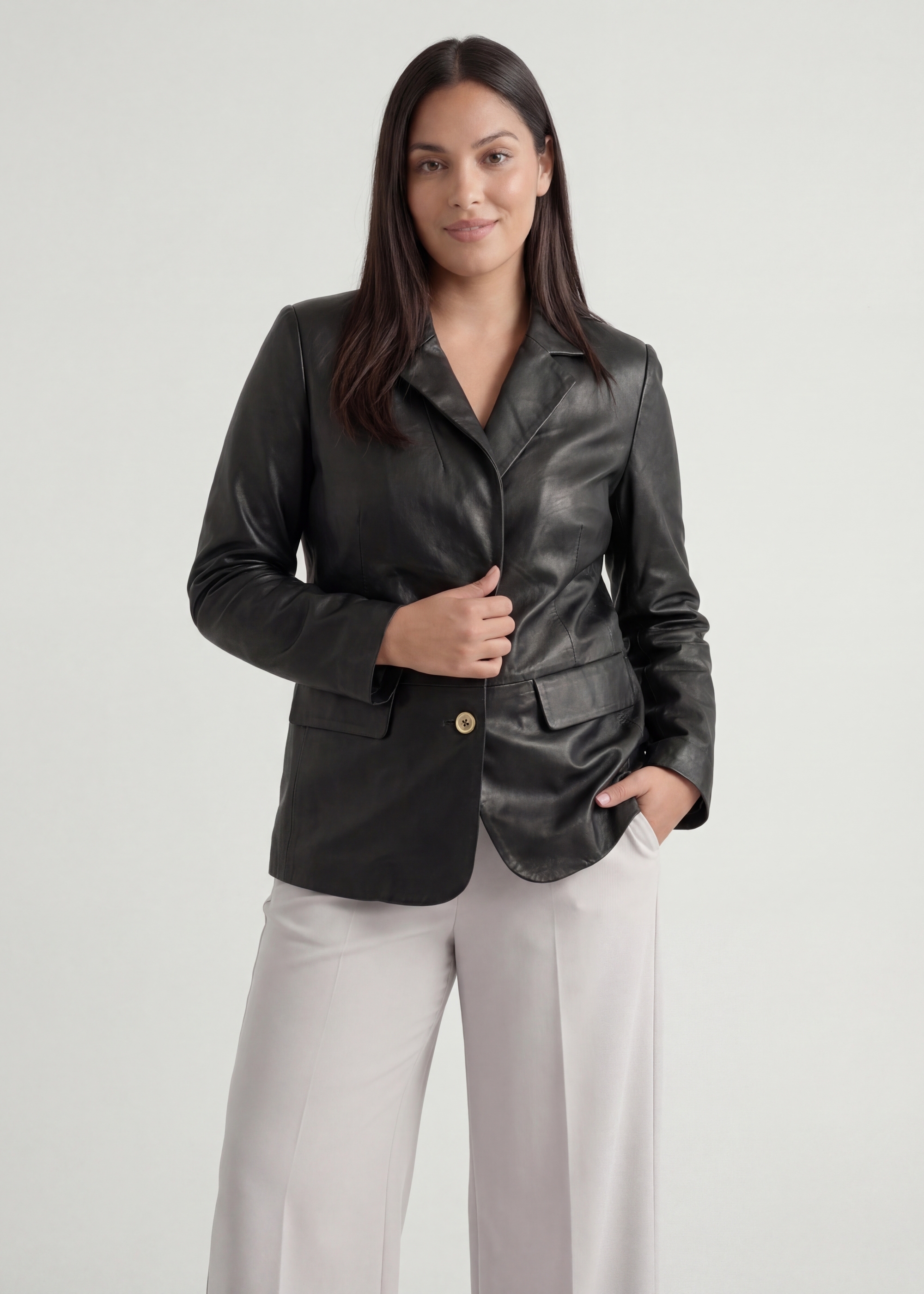 Dámska čierna kožená bunda PLUS SIZE KURDS-0645L-99(W26)