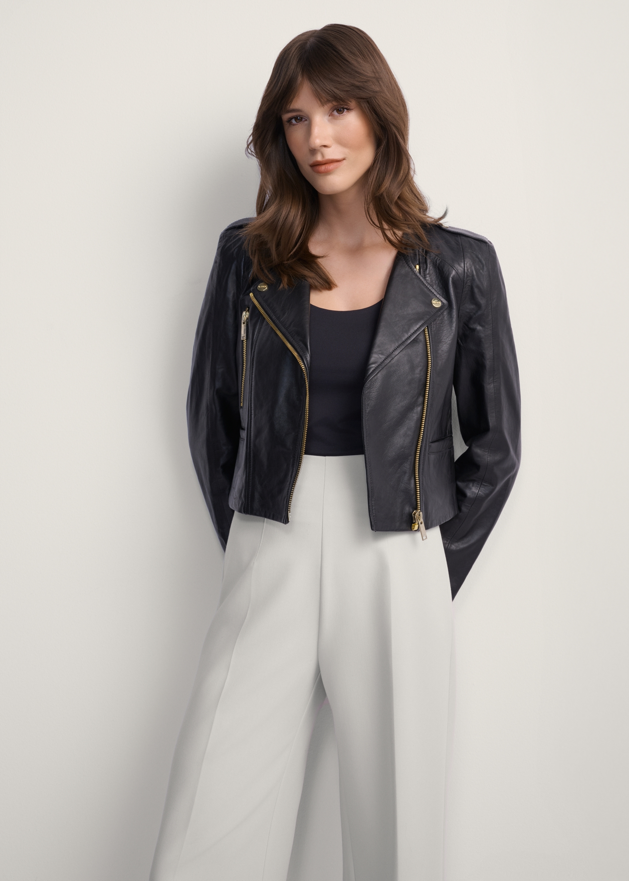 Čierna dámska kožená motorkárska bunda KURDS-0323A-1116(KS)